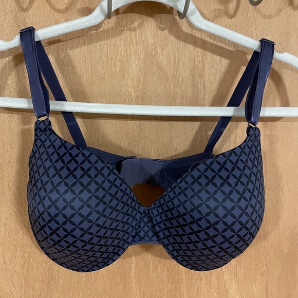 2 warners blue bras - Picture 2 of 5